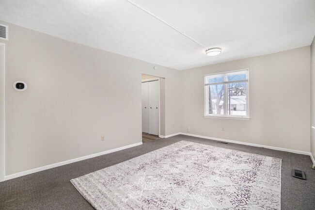 Building Photo - 6133 King Hwy