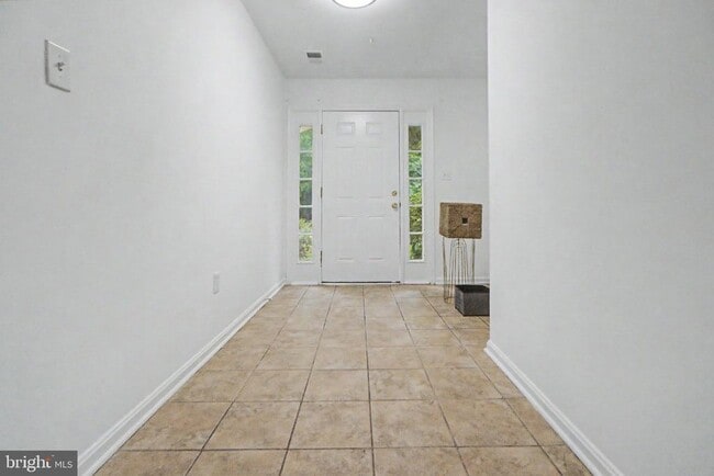 Building Photo - 3008 Beaver Creek Rd