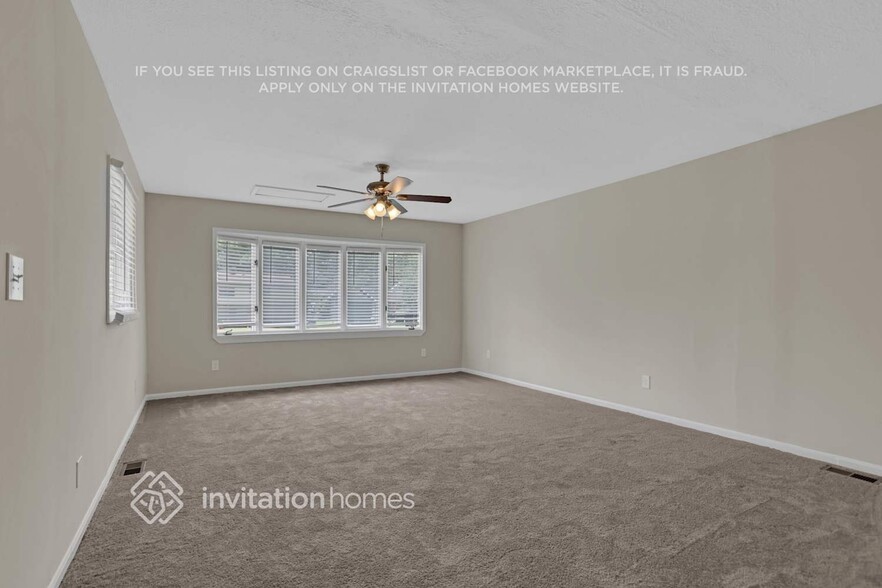 Building Photo - 255 Basswood Ct