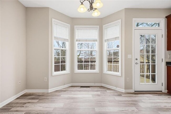 Building Photo - 1849 Spring Ave NW