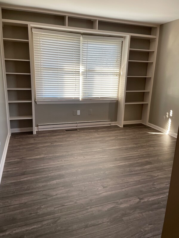 Building Photo - 28470 Lambs Meadow Rd