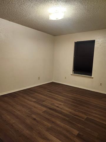 Building Photo - 2507 Stella St