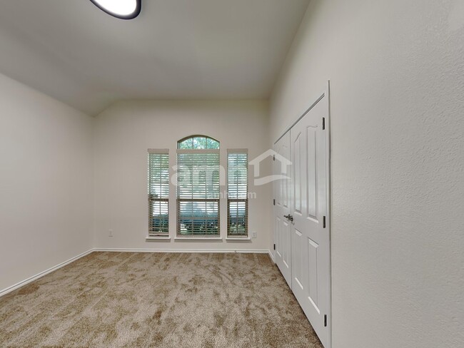 Building Photo - 1518 Melanie Trail