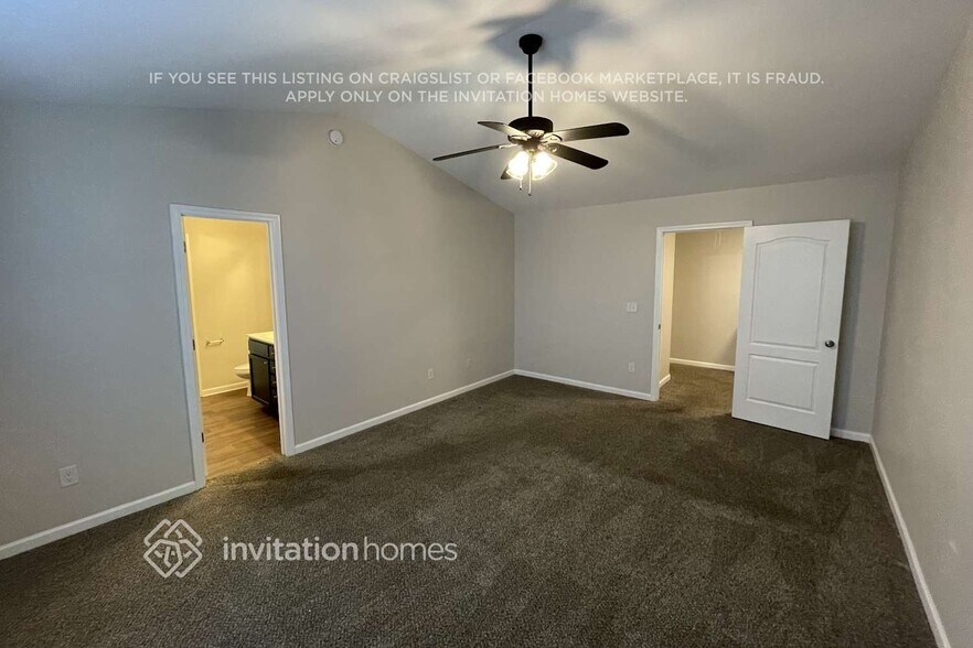 Building Photo - 136 Autumn Bluff Cir