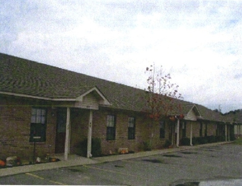 Primary Photo - Warden Twin Lakes Apartments
