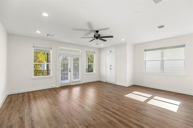 Building Photo - 1812 Palmetto Landing Dr