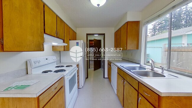 Primary Photo - 13524 120th Ave NE