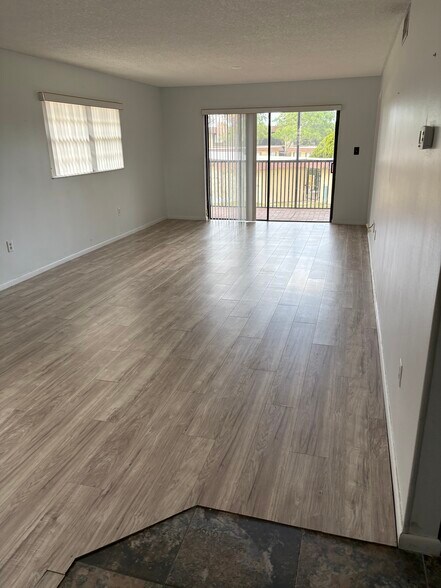 Building Photo - 205 Palmetto Ave