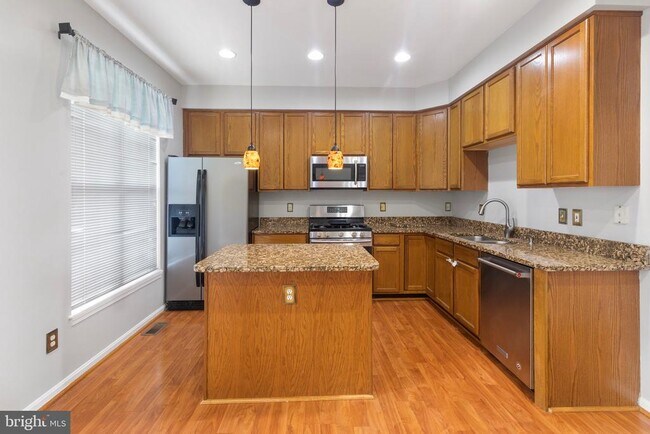 Primary Photo - 13503 Bannacker Pl