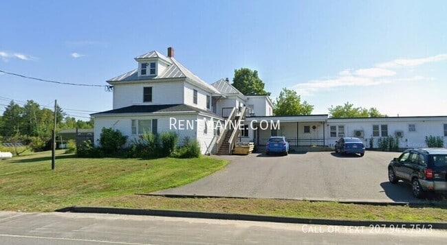 Building Photo - 513 Main St