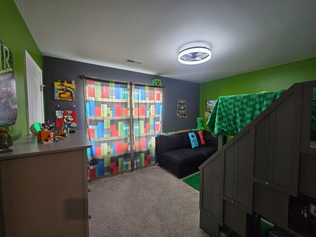 Building Photo - Best Lot in the Neighborhood – Beautiful Liberty Home on a Cul-de-Sac!