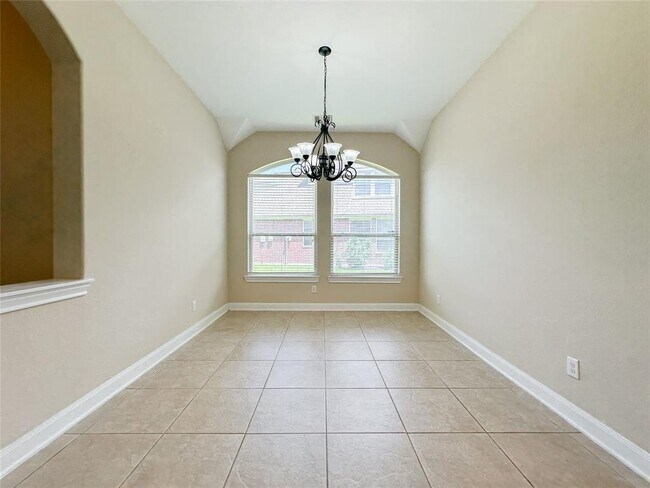 Building Photo - 83 Buck Trail Pl