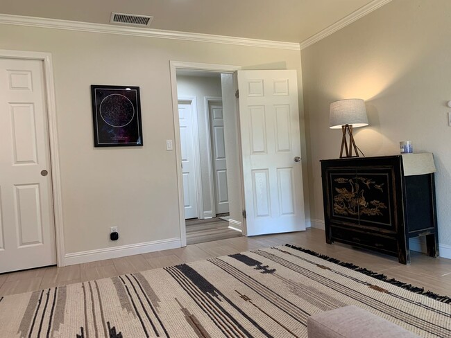 Building Photo - GORGEOUS 3/2.5 Bath Remodeled Home with Stunning Views in Alpine