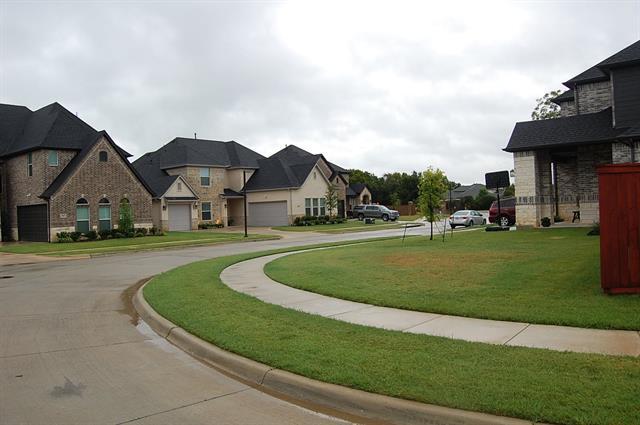 Building Photo - 3917 Belle Maison Ct