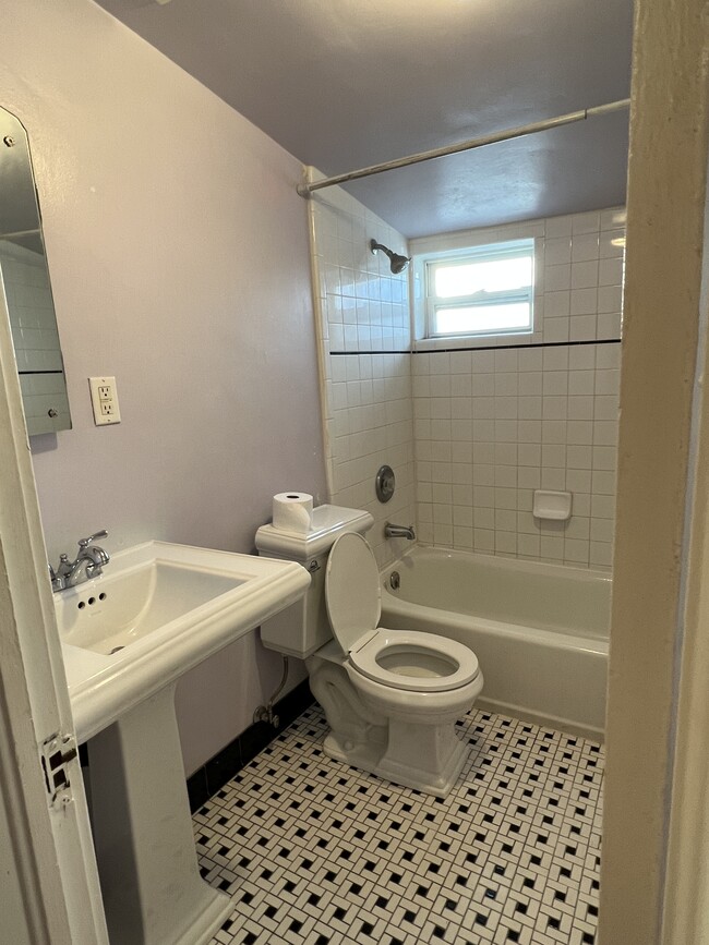 bathroom - 123 C St