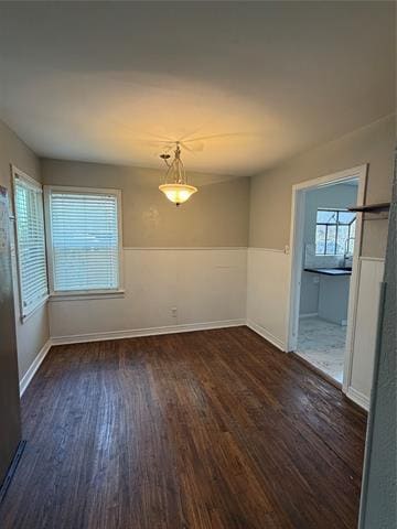 Building Photo - 7459 Mohawk Ave