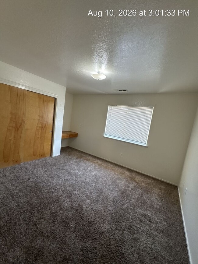 Building Photo - 975 N Lynora St