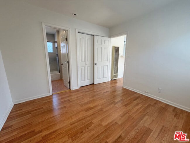 Building Photo - 407 Venice Blvd.