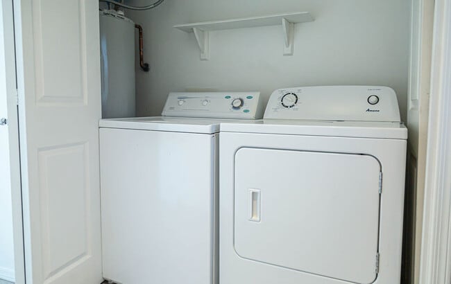 Building Photo - 4751 N Flowing Wells Rd