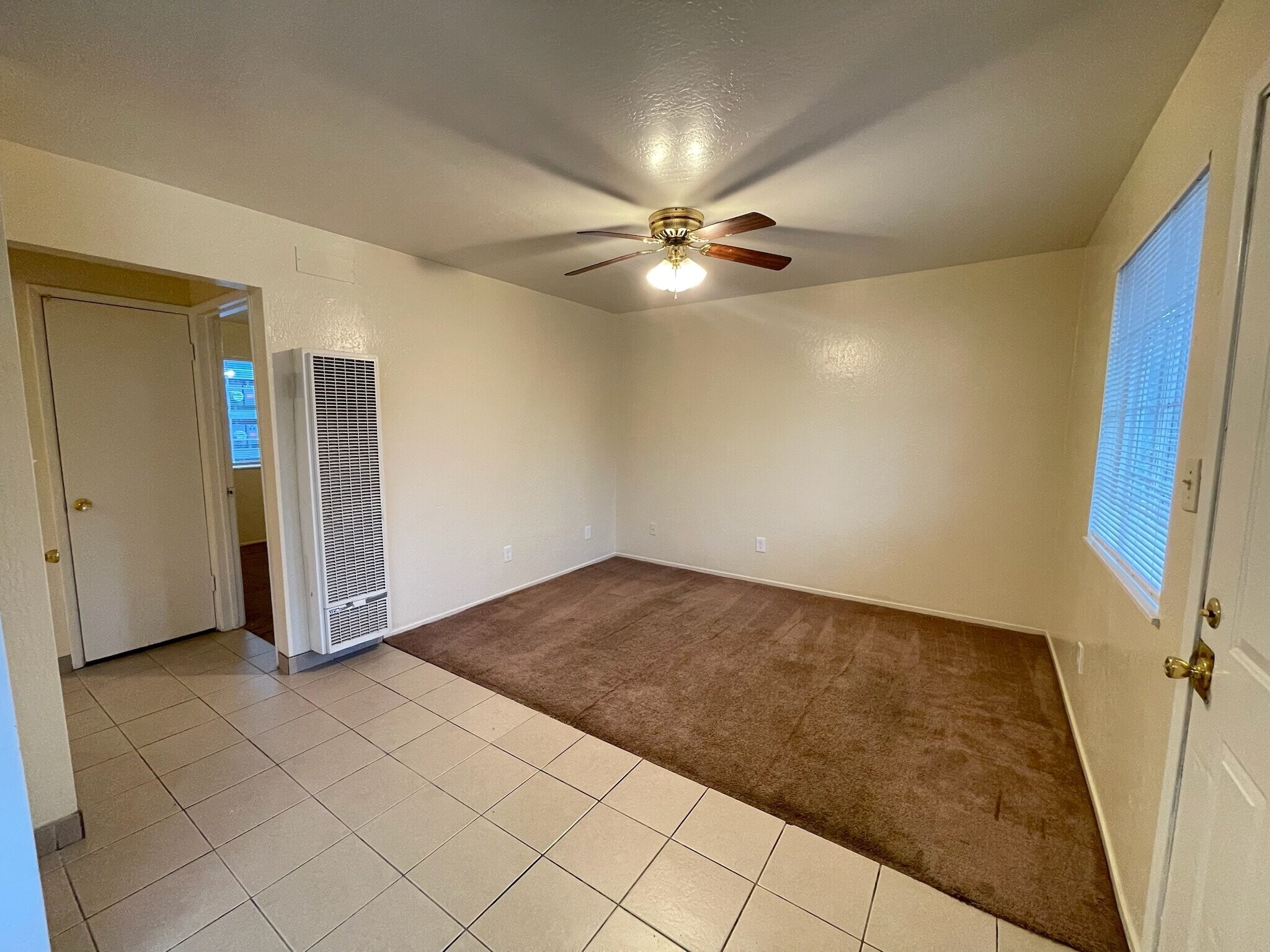 Building Photo - 630-644 Lincoln Rd E