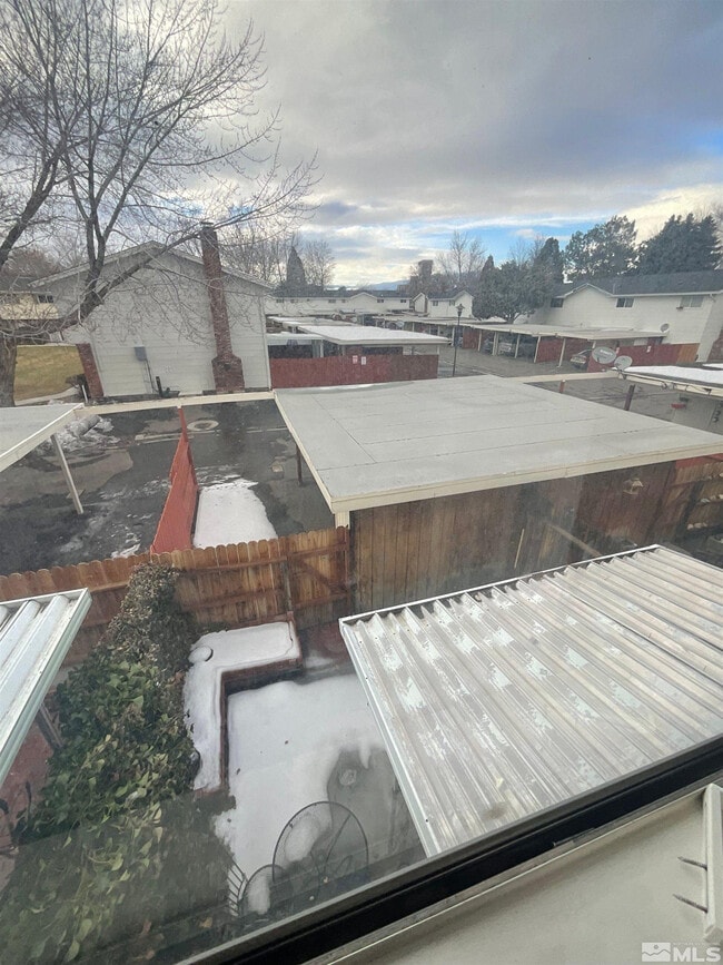 Building Photo - 162 Smithridge Park