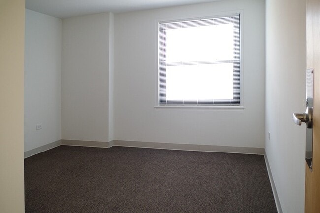 Floorplan - 1400 E. 57th Street