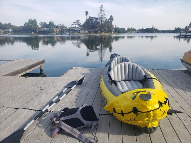 Dock View - 6614 Embarcadero Dr