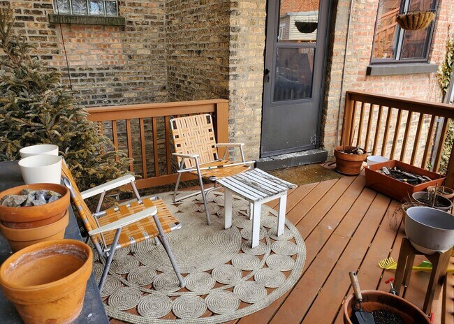 Building Photo - 2068 W Hutchinson St