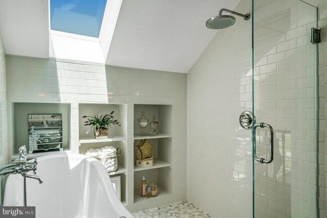 Building Photo - 7531 Chrisland Cove