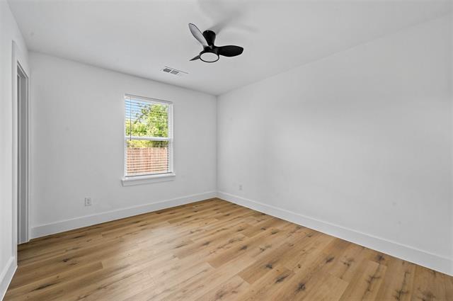 Building Photo - 2005 Bourland St