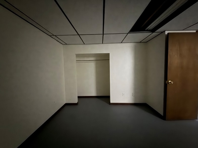 Building Photo - 139 Prospect Ave