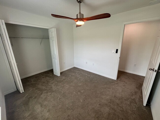 Building Photo - Great 4/2 in Citrus Springs
