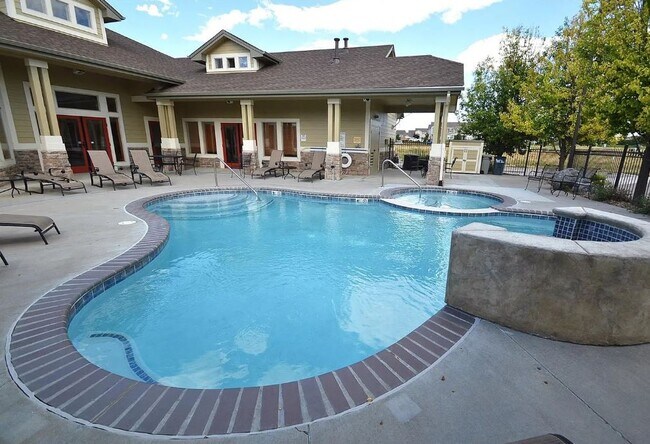 Building Photo - 5800 Tower Rd