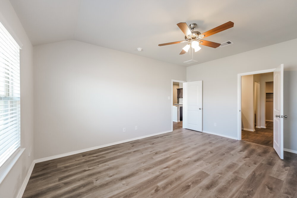 Building Photo - 21302 Brookwood Cres Dr