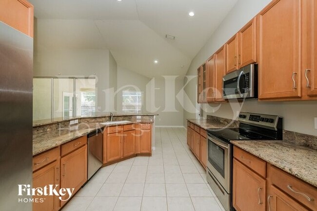 Building Photo - 10529 San Travaso Dr
