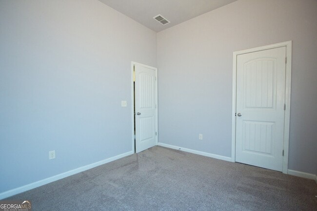 Building Photo - 960 Franklin Mill Trace