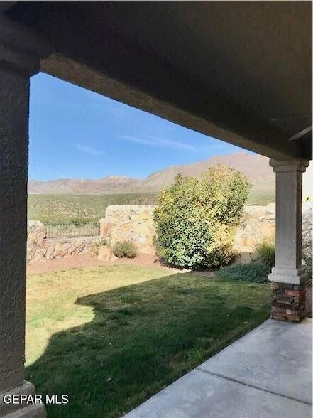 Building Photo - 6617 Cabana Del Sol Dr