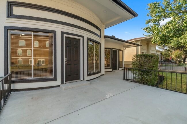 Building Photo - 11417 Windlass Ln