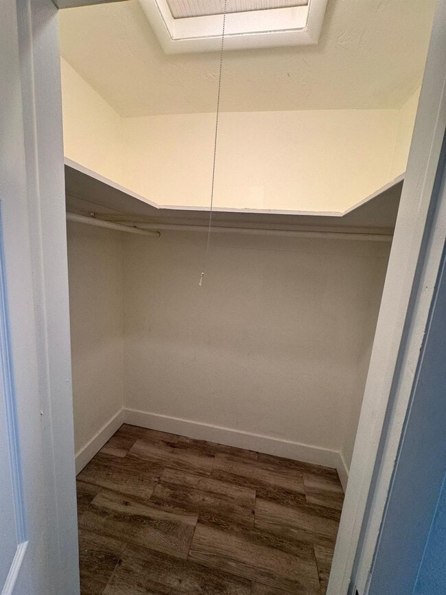 Building Photo - 6565 Santona St