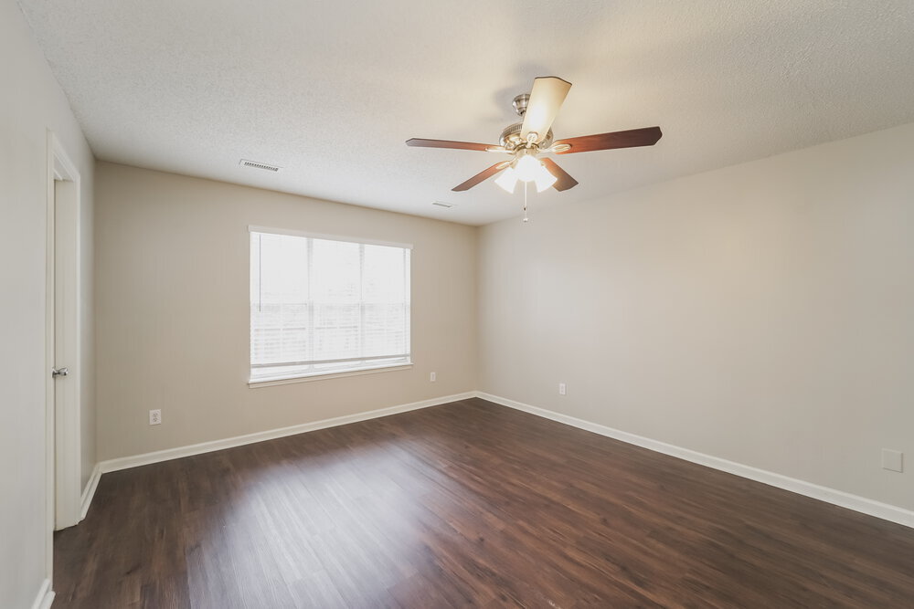 Building Photo - 9225 Merlot Ln