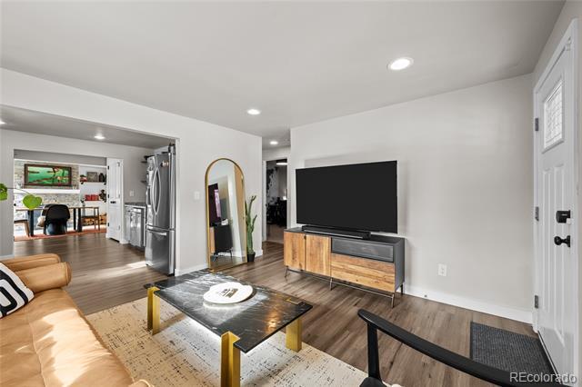 Building Photo - 4717 Meade St