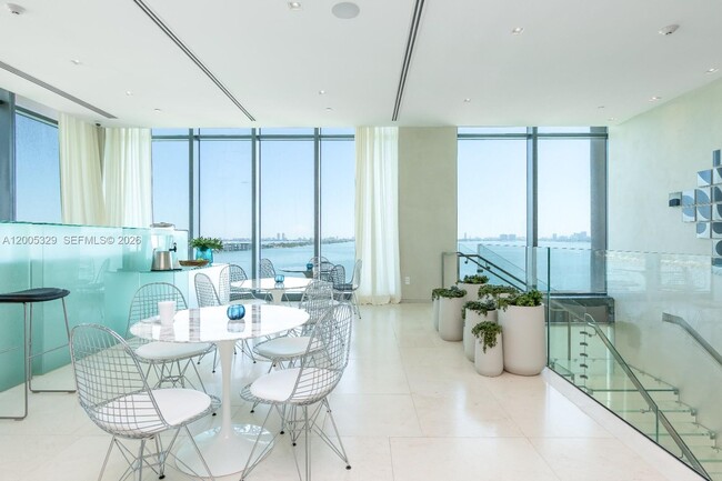 Building Photo - 3131 NE 7th Ave