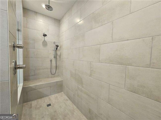 Building Photo - 4247 Millcroft Pl