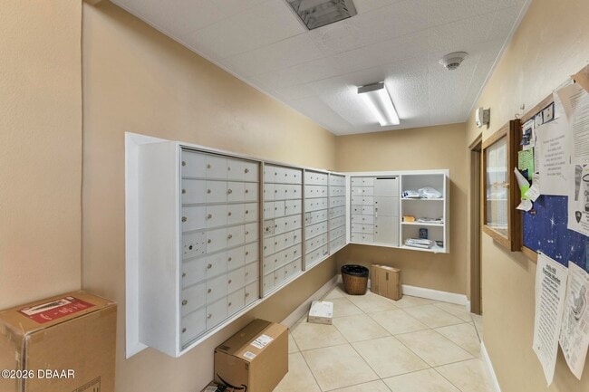 Building Photo - 3051 S Atlantic Ave