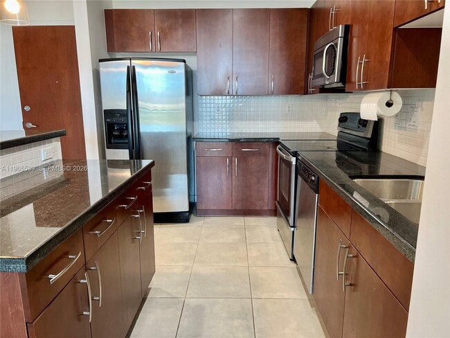 Building Photo - 300 S Australian Ave