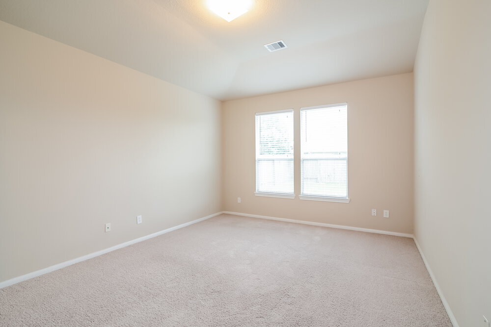 Building Photo - 6831 Silver Shores Ln