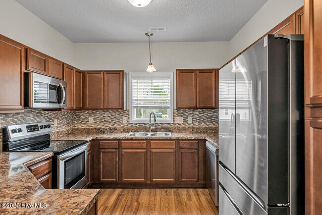 Building Photo - 305 Otis Cv Ln