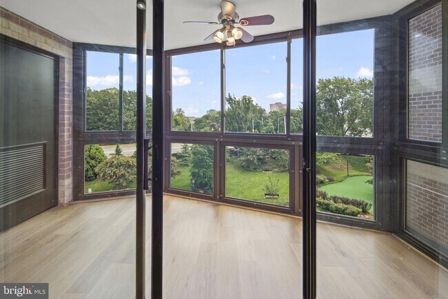 Building Photo - 8340 Greensboro Dr