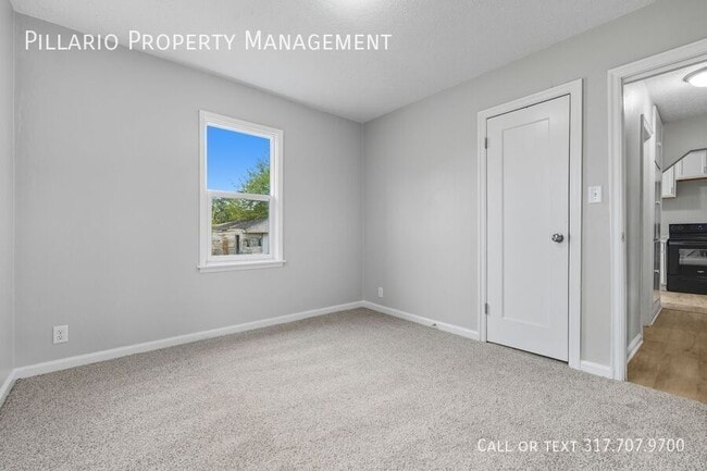 Building Photo - 15 S Post Rd