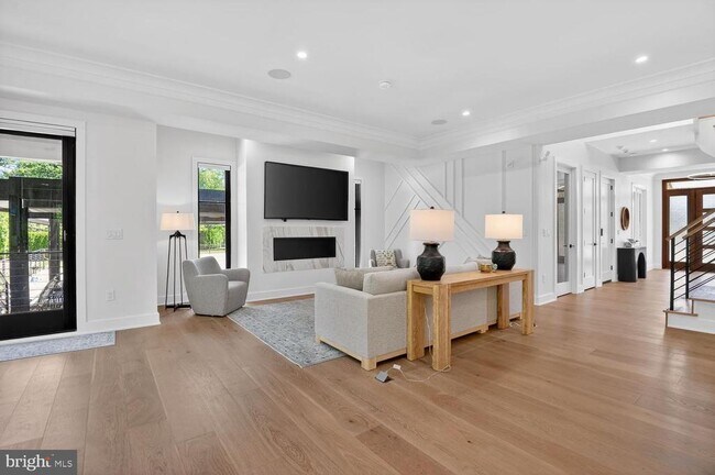 Building Photo - 1218 Karig Pl